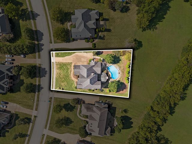 1790 Northumberland Dr, Brentwood, TN 37027
