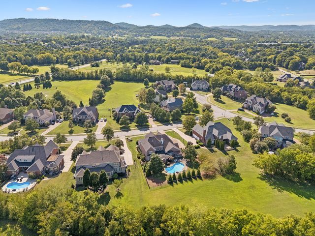 1790 Northumberland Dr, Brentwood, TN 37027
