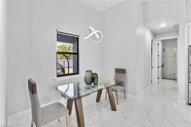 118 NW 2nd AVE, Cape Coral, FL 33993