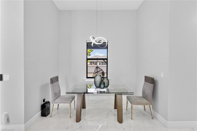 118 NW 2nd AVE, Cape Coral, FL 33993