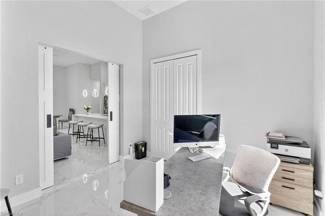 118 NW 2nd AVE, Cape Coral, FL 33993