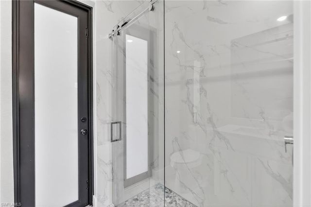 118 NW 2nd AVE, Cape Coral, FL 33993