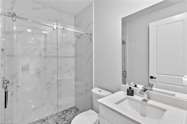 118 NW 2nd AVE, Cape Coral, FL 33993