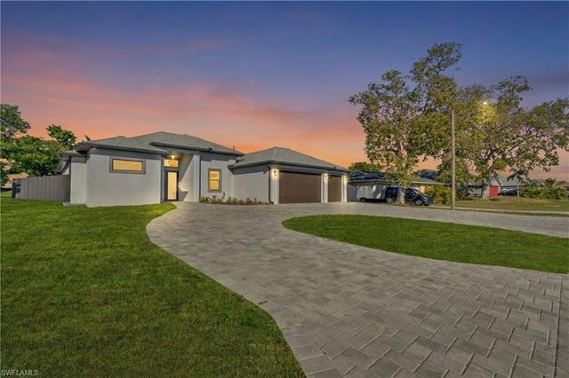 118 NW 2nd AVE, Cape Coral, FL 33993