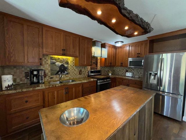 12706 Julian Ave, Lakeside, CA 92040