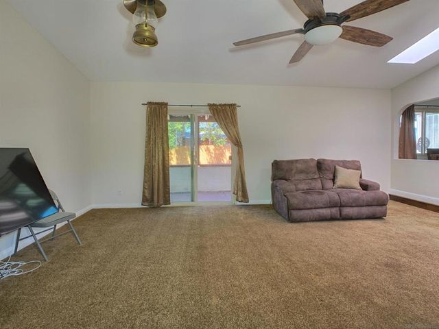 12706 Julian Ave, Lakeside, CA 92040