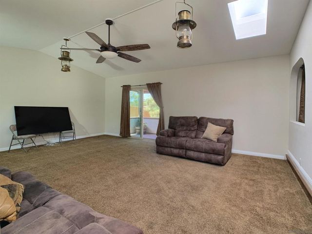 12706 Julian Ave, Lakeside, CA 92040