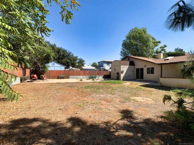 12706 Julian Ave, Lakeside, CA 92040
