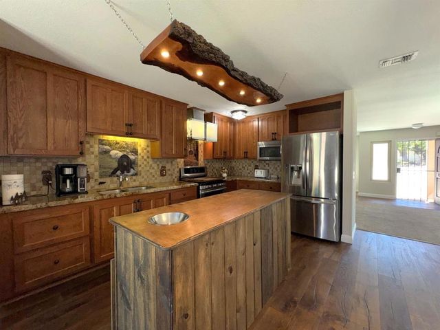 12706 Julian Ave, Lakeside, CA 92040
