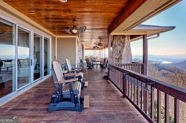 1212 Double Knob Drive E, Hayesville, NC 28904