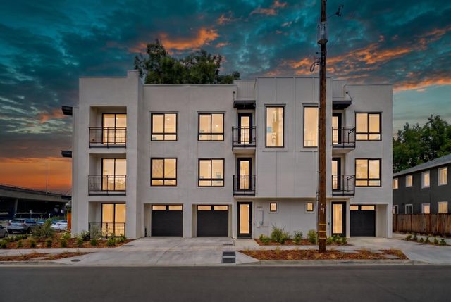 3005 U St, Sacramento, CA 95817
