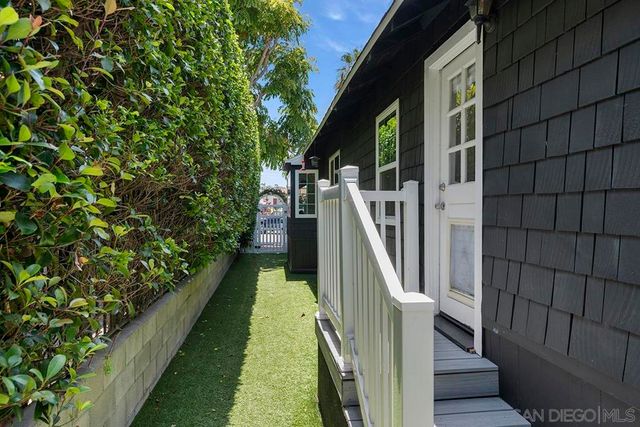 4642 MUIR AVENUE, San Diego, CA 92107
