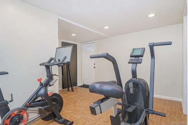 2071 E 35th Street, Brooklyn, NY 11234