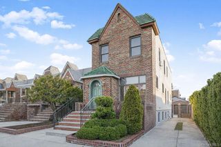 2071 E 35th Street, Brooklyn, NY 11234