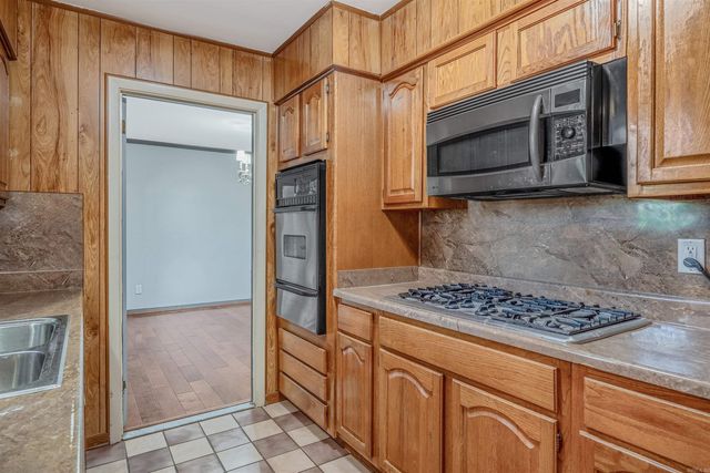 9716 Overby Court, Little Rock, AR 72205