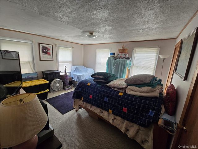 89 5th Avenue, Newburgh, NY 12550