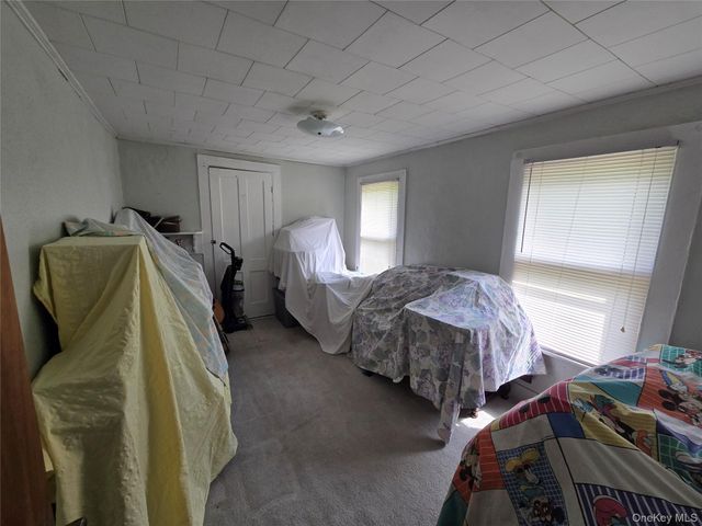 89 5th Avenue, Newburgh, NY 12550