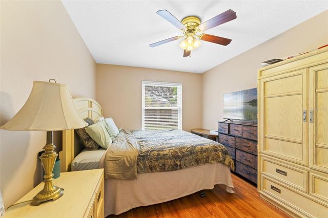 124 COUNTRY LAKES CIRCLE, Groveland, FL 34736