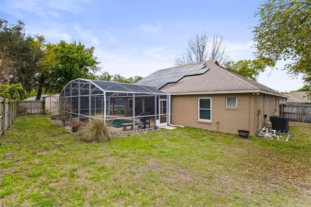 124 COUNTRY LAKES CIRCLE, Groveland, FL 34736