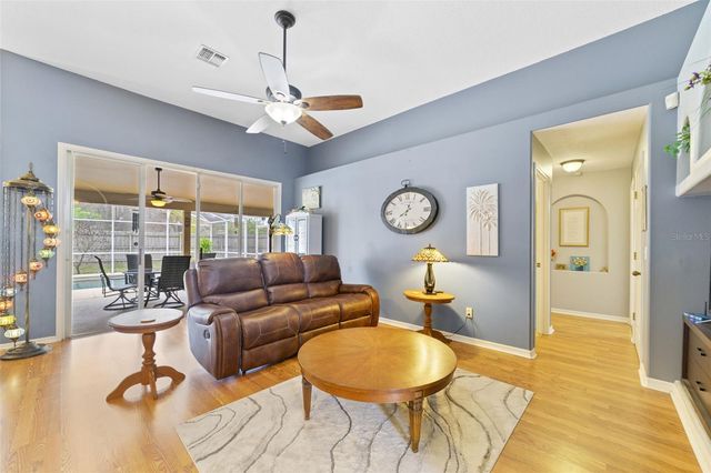 124 COUNTRY LAKES CIRCLE, Groveland, FL 34736