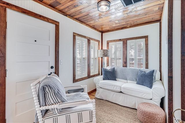340 N Alister St 9, Port Aransas, TX 78373