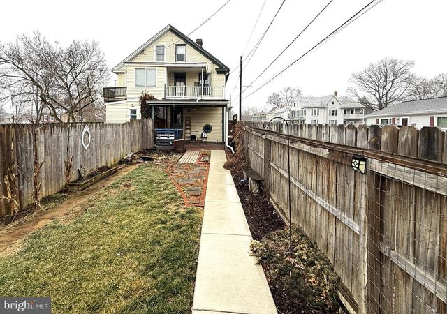 937 FACTORY STREET, Carlisle, PA 17015