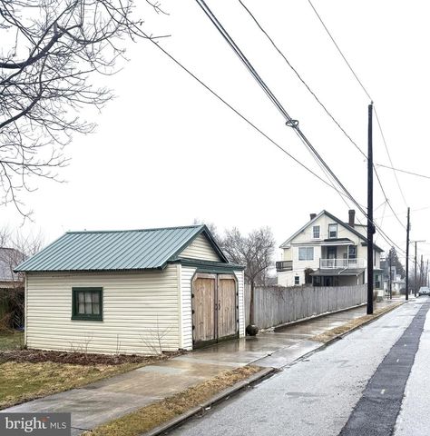 937 FACTORY STREET, Carlisle, PA 17015