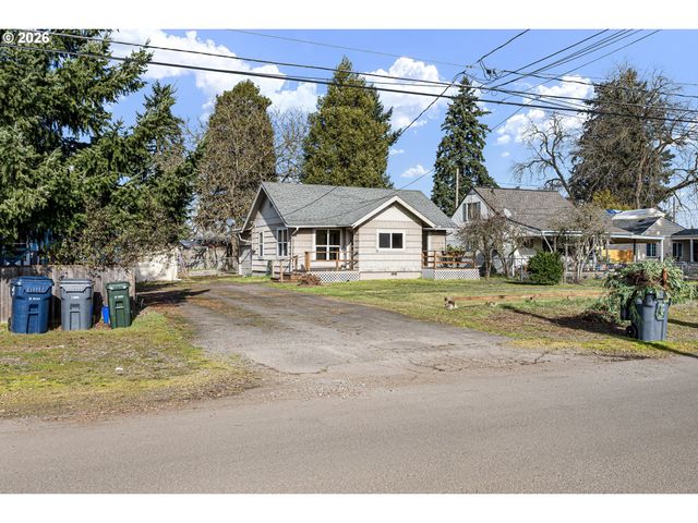 2669 EDISON St, Eugene, OR 97402