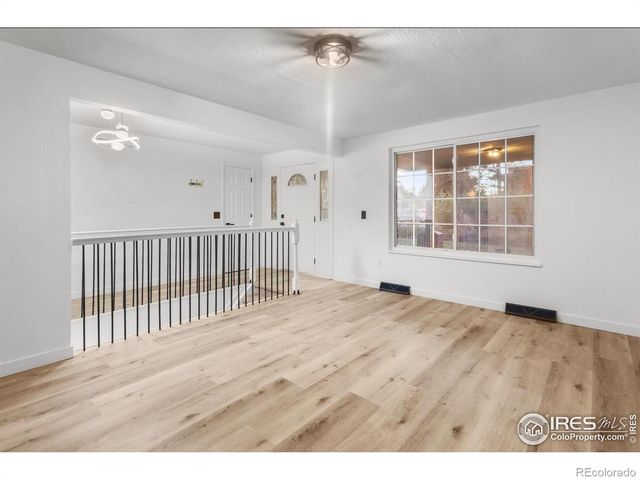 1080 S Garrison Street, Lakewood, CO 80226