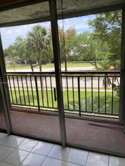 210 Fontainebleau Blvd 306, Miami, FL 33172