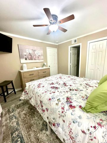 5905 S Kings Highway 446 A, Myrtle Beach, SC 29575