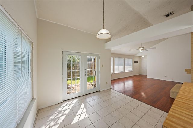 11918 Westwold Drive, Tomball, TX 77377