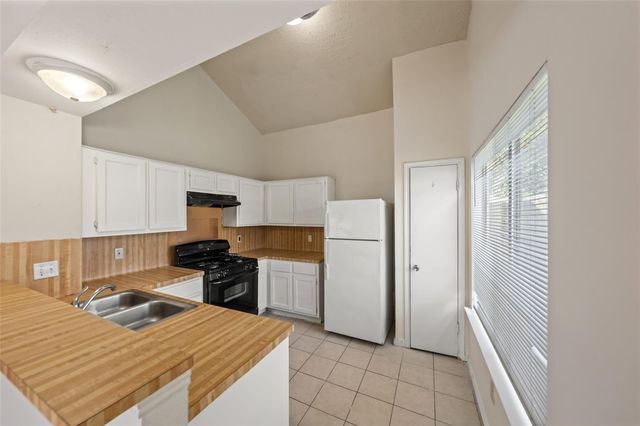 11918 Westwold Drive, Tomball, TX 77377