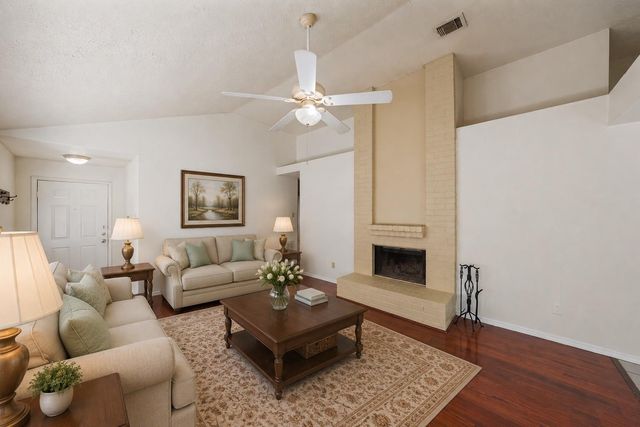 11918 Westwold Drive, Tomball, TX 77377