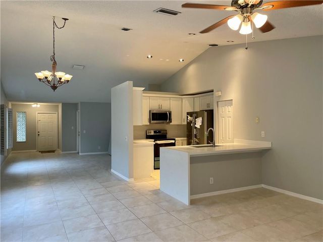 4342 Mahogany Ridge Drive, Weston, FL 33331