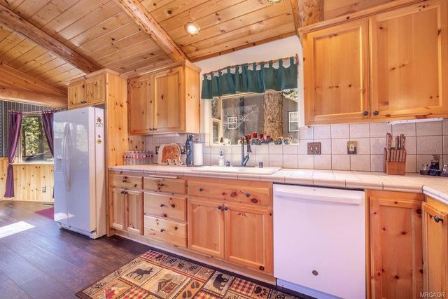 42779 Castlewood Road, Big Bear, CA 92315