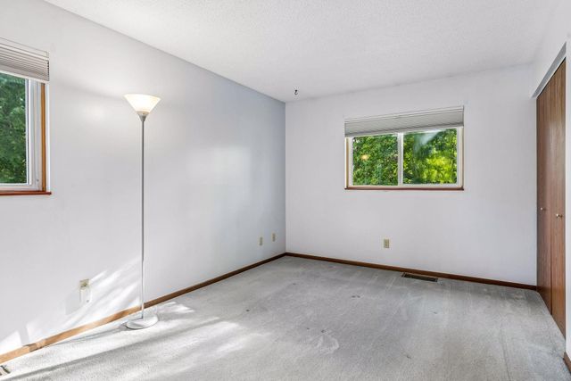 1728 Pleasant Street E, Lauderdale, MN 55113