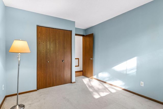1728 Pleasant Street E, Lauderdale, MN 55113