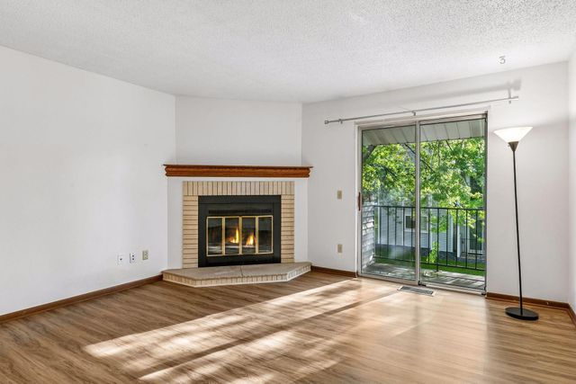 1728 Pleasant Street E, Lauderdale, MN 55113
