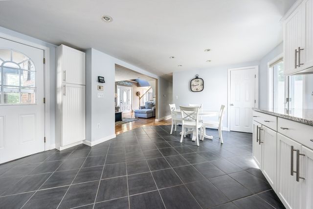 135 Baxter Ave, Yarmouth, MA 02673