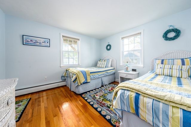 135 Baxter Ave, Yarmouth, MA 02673