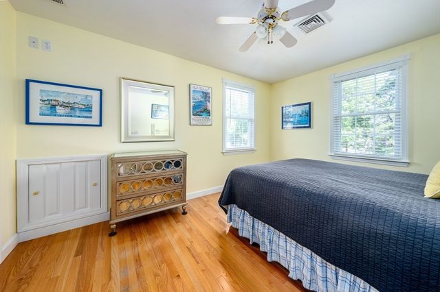 135 Baxter Ave, Yarmouth, MA 02673