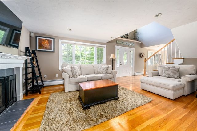135 Baxter Ave, Yarmouth, MA 02673