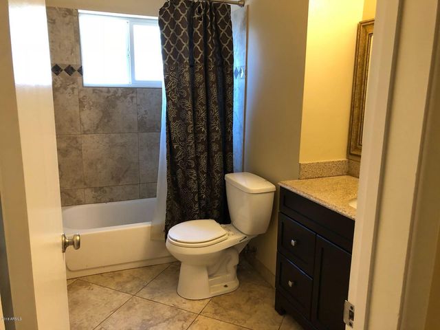 6836 E PINCHOT Avenue, Scottsdale, AZ 85251