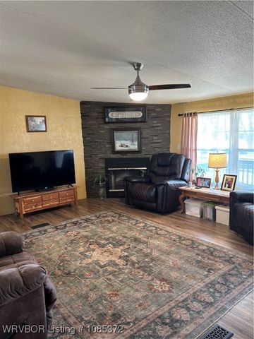 26448 370th Street, Wister, OK 74966