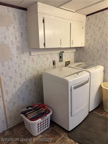 26448 370th Street, Wister, OK 74966