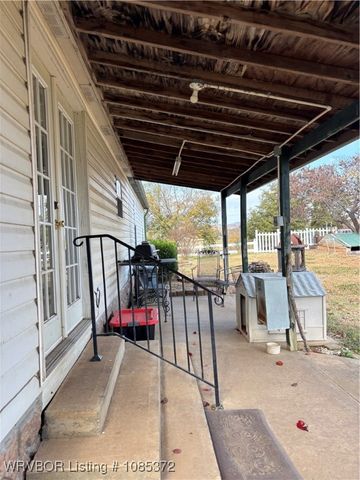 26448 370th Street, Wister, OK 74966