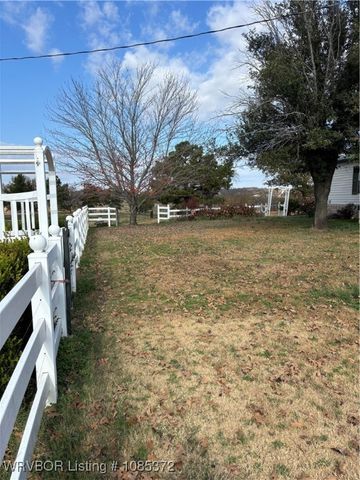 26448 370th Street, Wister, OK 74966