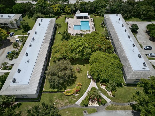 1204 BAHAMA Bend B2, Coconut Creek, FL 33066