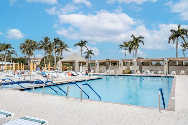 1204 BAHAMA Bend B2, Coconut Creek, FL 33066